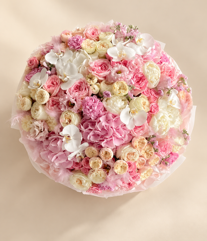 Roses, Orchids & Hydrangeas in Blush