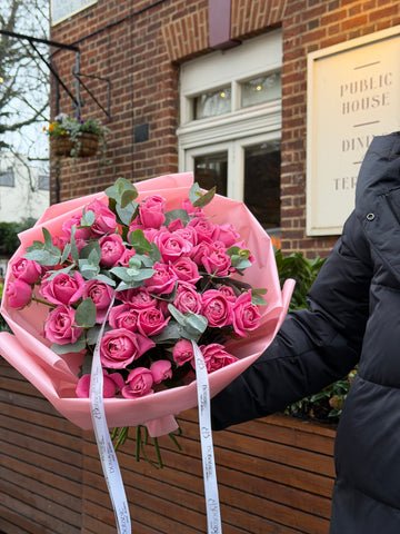 15 Spray Roses Bouquet