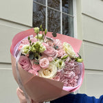 Blush Charm – Medium Pink Mixed Bouquet